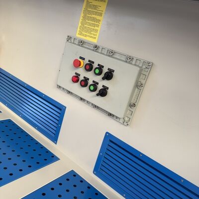 Tableau de descente industriel avec filtre à impulsions pour la collecte de poussières de soudage et de meulage